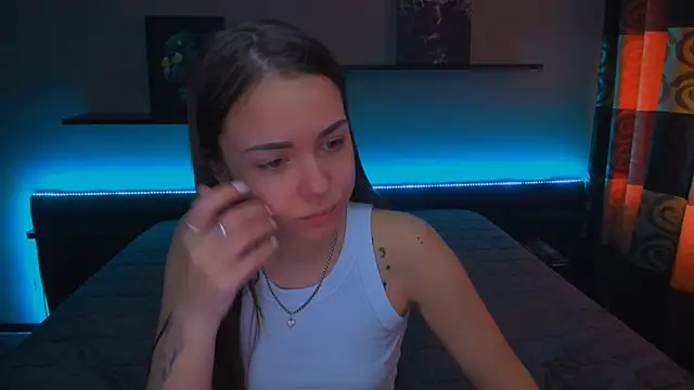 AlexaBarkley online show from January 30, 3:22 am