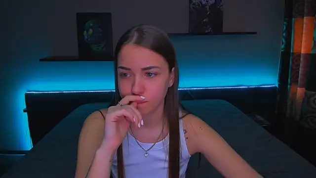 AlexaBarkley online show from February 3, 6:56 am