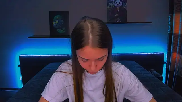 AlexaBarkley online show from February 11, 6:51 am