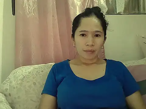 Alexiadreamer online show from September 21, 1:24 pm