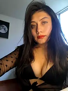 Snapshot of _Danna chatting on December 1, 7:58 pm Danna online show from December 1, 7:58 pm