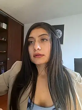 Snapshot of _Danna chatting on December 22, 10:04 pm Danna online show from December 22, 10:04 pm