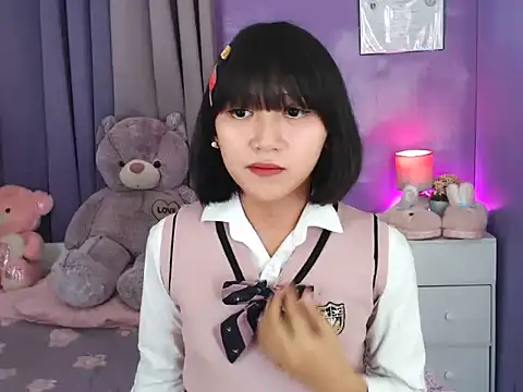 urlovelyfreya online show from November 9, 3:10 pm