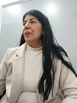 aisha latina online show from March 14, 5:13 pm