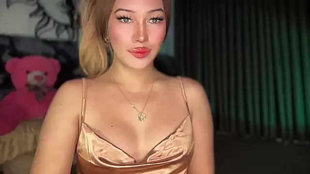 Jasmine Elcock online show from February 26, 7:27 pm