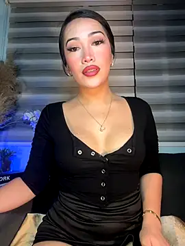 Jasmine Elcock online show from September 11, 6:30 pm