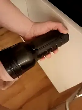 Snapshot of bwcfleshlight chatting on February 25, 5:30 am bwcfleshlight online show from February 25, 5:30 am