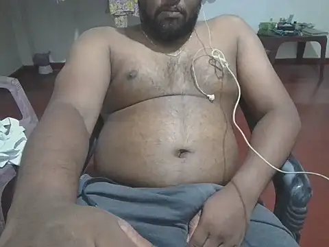 Snapshot of rmshm chatting on October 4, 5:22 pm rmshm online show from October 4, 5:22 pm