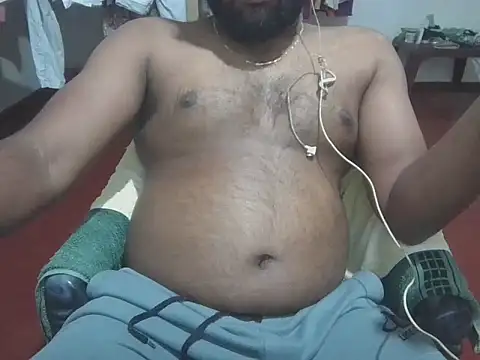 Snapshot of rmshm chatting on October 25, 4:35 pm rmshm online show from October 25, 4:35 pm