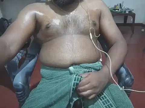 Snapshot of rmshm chatting on December 5, 5:42 pm rmshm online show from December 5, 5:42 pm