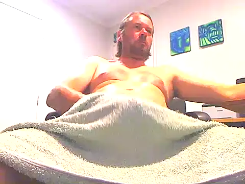 megaboy411 online show from February 12, 9:42 am