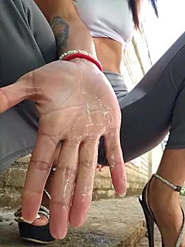 Yuky ta online show from October 5, 2:15 pm