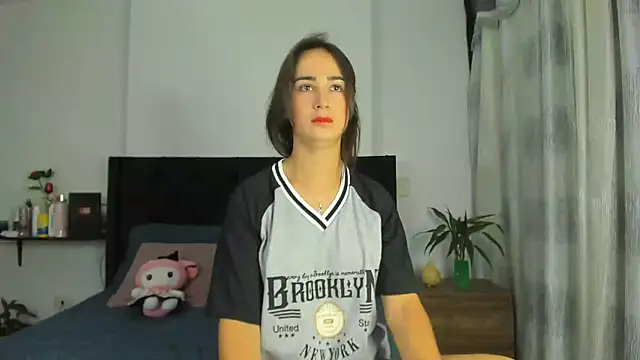 AndreaStivens online show from September 16, 8:15 am