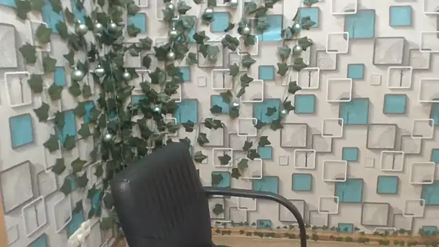 JosieJun  online show from February 6, 8:45 pm