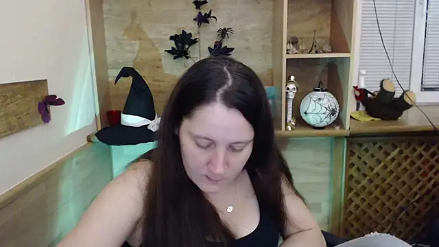 JosieJun  online show from November 3, 5:58 pm