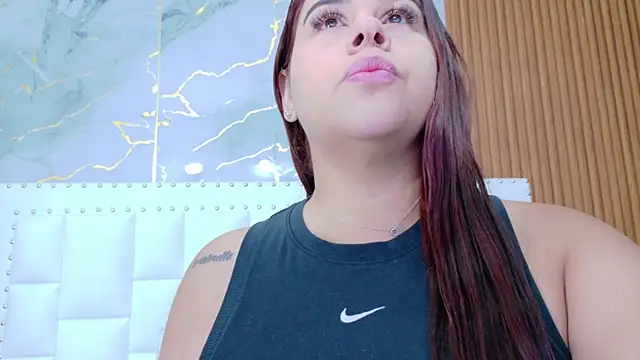 IrresistibleMilf online show from October 17, 12:19 pm