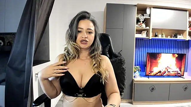 Claire95  online show from March 2, 4:39 am