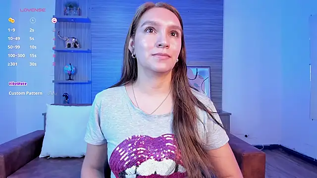 miataylorr1 online show from March 21, 11:44 am