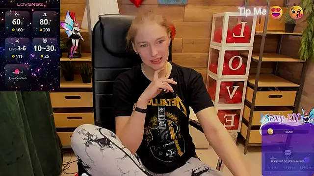  fiona Love online show from March 15, 9:49 pm