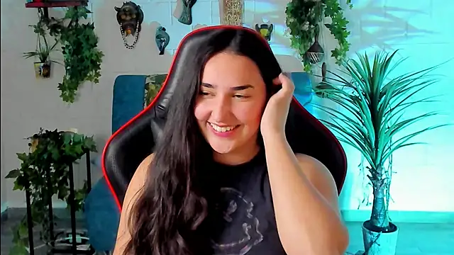 CeceliaJohnson online show from January 16, 11:15 am