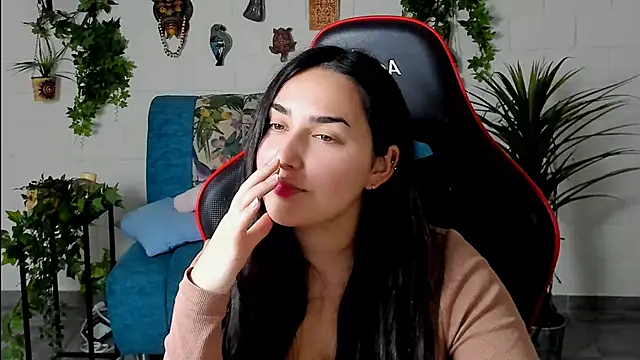 CeceliaJohnson online show from January 21, 2:15 pm