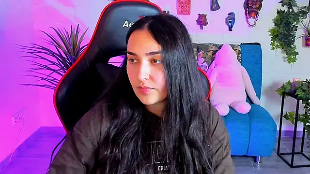 CeceliaJohnson online show from March 18, 11:08 am