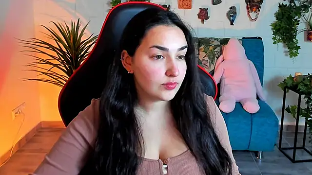 CeceliaJohnson online show from March 19, 4:03 am