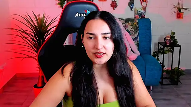 CeceliaJohnson online show from October 3, 8:11 am