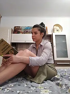 baby sweet girl  online show from March 21, 1:56 am