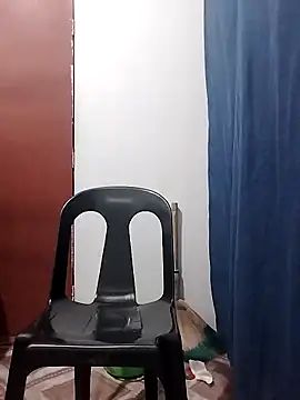 Snapshot of lickmepussy21 chatting on March 9, 6:11 pm lickmepussy21 online show from March 9, 6:11 pm