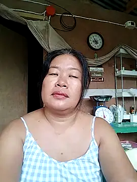 Snapshot of lickmepussy21 chatting on September 11, 10:32 pm lickmepussy21 online show from September 11, 10:32 pm