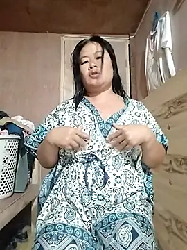 Snapshot of lickmepussy21 chatting on October 2, 3:41 pm lickmepussy21 online show from October 2, 3:41 pm