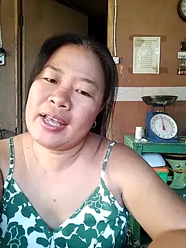 Snapshot of lickmepussy21 chatting on October 5, 10:29 pm lickmepussy21 online show from October 5, 10:29 pm