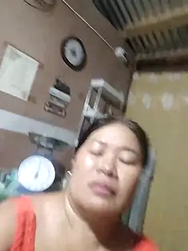 Snapshot of lickmepussy21 chatting on October 19, 10:16 am lickmepussy21 online show from October 19, 10:16 am