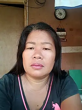 Snapshot of lickmepussy21 chatting on November 10, 10:20 pm lickmepussy21 online show from November 10, 10:20 pm