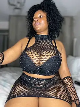 Snapshot of Hyra_Ari chatting on September 24, 11:08 pm Hyra Ari online show from September 24, 11:08 pm