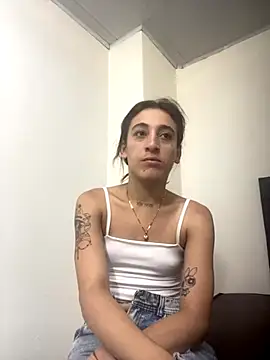 andreahhill online show from October 29, 7:48 pm