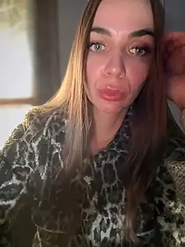 Snapshot of Bad_Giorgia chatting on February 4, 3:04 pm Bad Giorgia online show from February 4, 3:04 pm