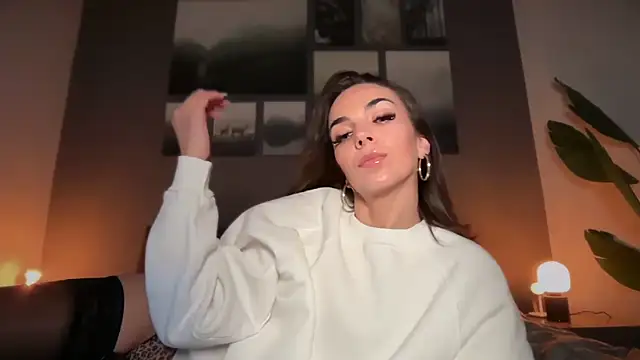 Snapshot of Bad_Giorgia chatting on October 2, 11:06 am Bad Giorgia online show from October 2, 11:06 am