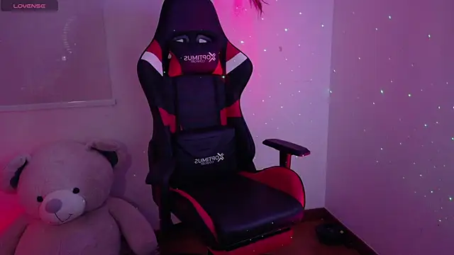 Lia Tinez online show from November 24, 11:59 pm