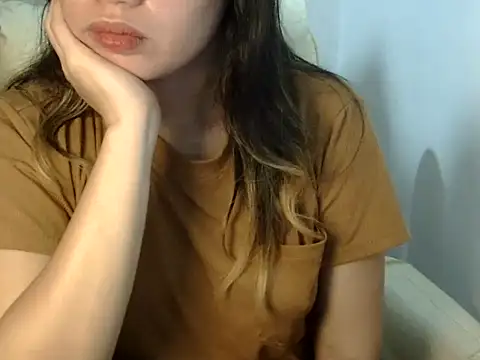 Snapshot of ___zurIII09_ chatting on October 5, 4:16 pm zurIII09 online show from October 5, 4:16 pm