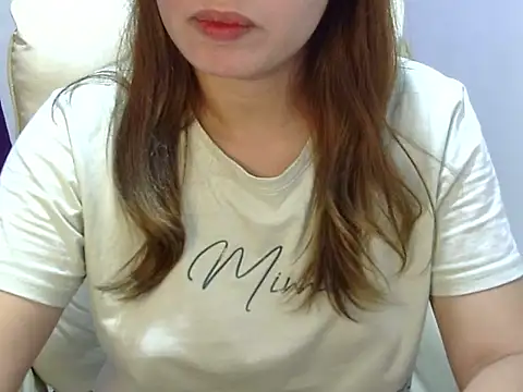 Snapshot of ___zurIII09_ chatting on December 4, 9:29 am zurIII09 online show from December 4, 9:29 am