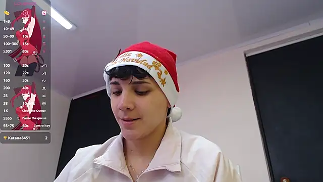 Snapshot of bad_giirl_ chatting on December 23, 4:06 pm bad giirl online show from December 23, 4:06 pm