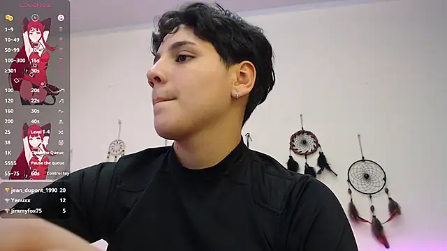 Snapshot of bad_giirl_ chatting on February 19, 9:58 pm bad giirl online show from February 19, 9:58 pm