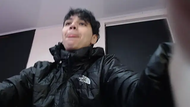 Snapshot of bad_giirl_ chatting on March 7, 4:00 pm bad giirl online show from March 7, 4:00 pm