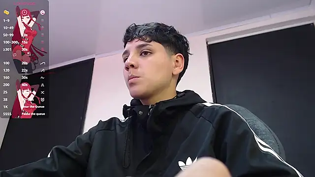 Snapshot of bad_giirl_ chatting on March 10, 6:34 pm bad giirl online show from March 10, 6:34 pm