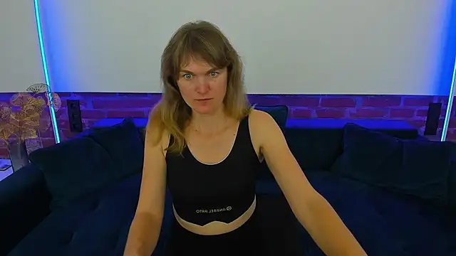 Snapshot of Anabell_xxx chatting on November 27, 6:43 pm Anabell xxx online show from November 27, 6:43 pm