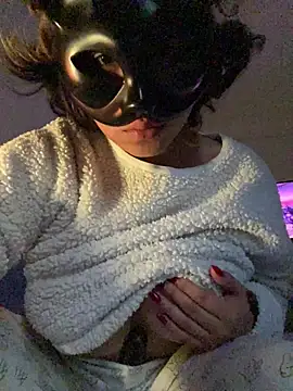 Snapshot of nenalayla chatting on November 11, 9:42 am nenalayla online show from November 11, 9:42 am