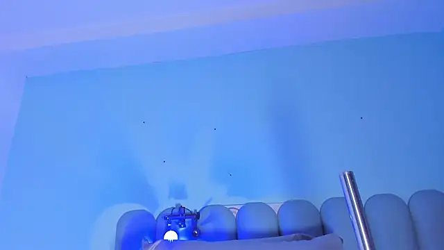 littless angel online show from October 13, 1:16 am