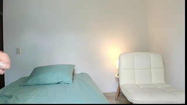 carminaurmommy online show from December 17, 7:04 pm